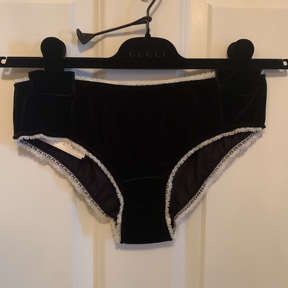 NWT Gucci Velvet Dress with Bow Detail - Picture 11 of 12